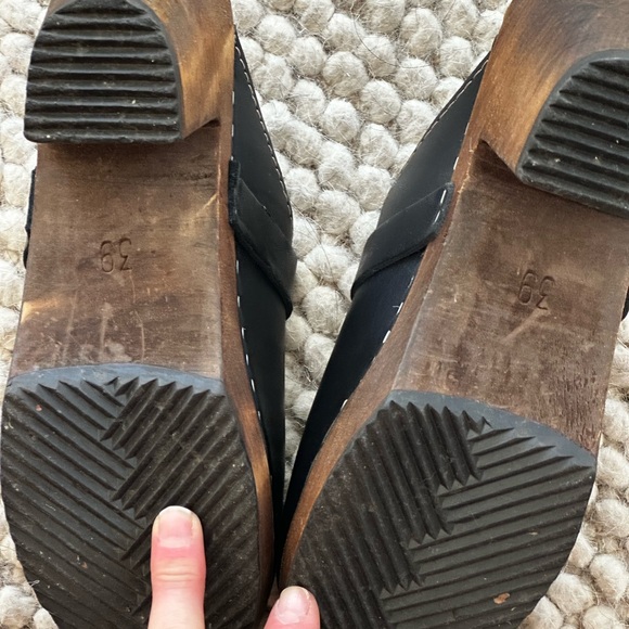 Lotta From Stockholm Black Leather Clogs - Picture 4 of 4